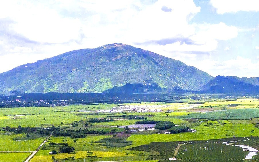 Ngọn núi từng xuất hiện ‘đĩa mây’ sắp thành khu du lịch sinh thái nghìn tỷ - Ảnh 9