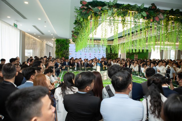 Hơn 30 đại lý chiến lược ký kết phân phối dự án The Win City - Ảnh 1
