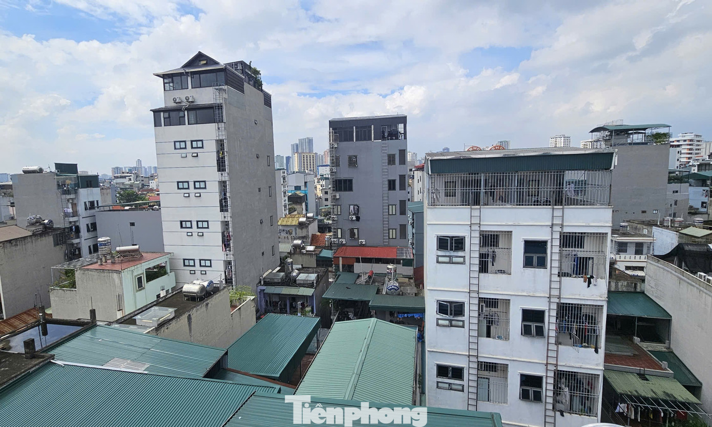 "Lạc" vào thủ phủ chung cư mini vượt tầng ngộp thở - Ảnh 10