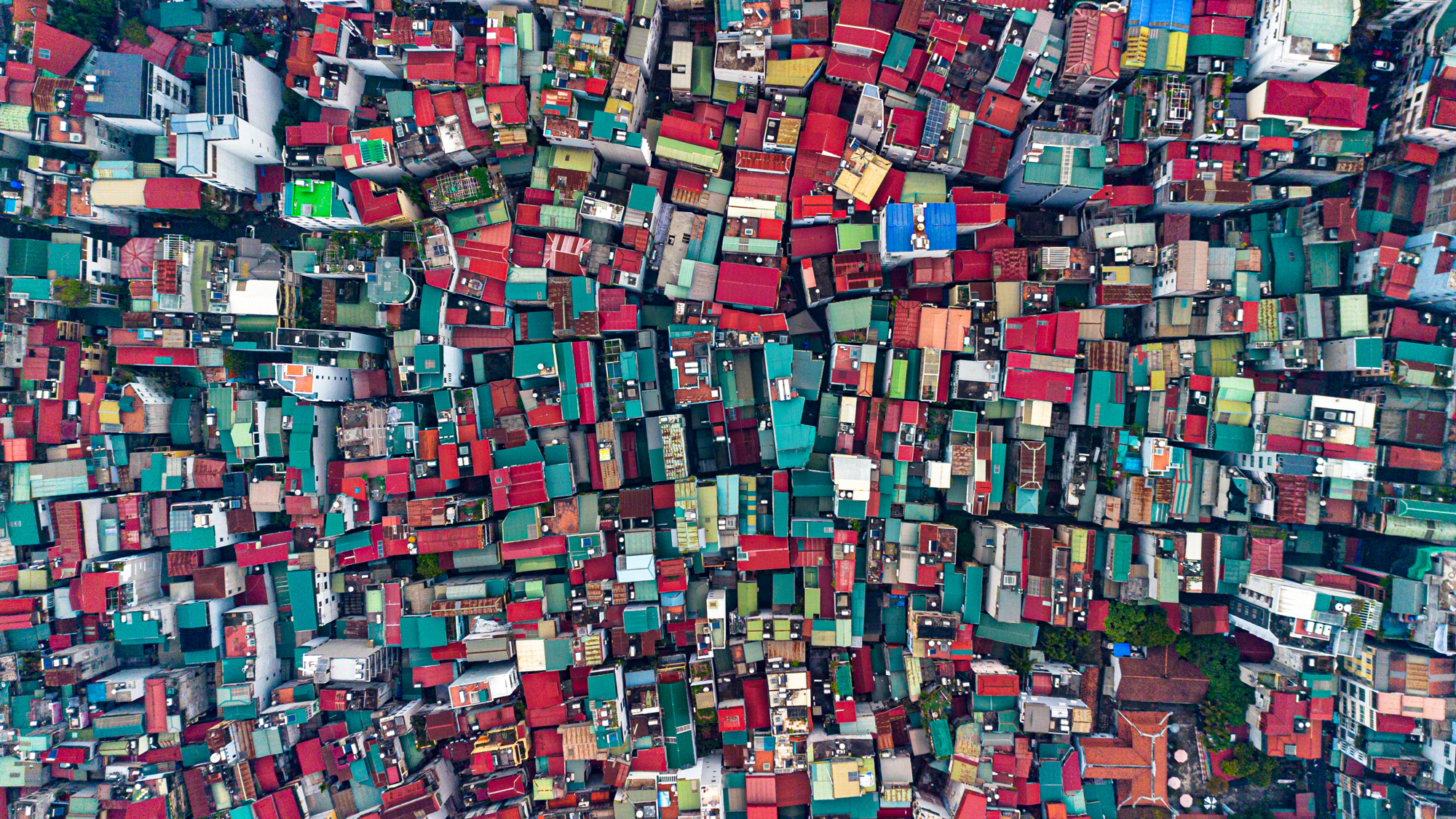 Giá chung cư Hà Nội lên hơn 100 triệu đồng/m2, người lương 5 triệu đang ở đâu? - Ảnh 2