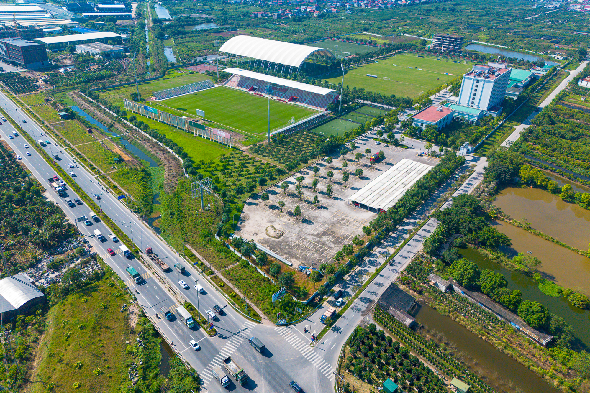 Toàn cảnh khu đất gần các đại dự án của Vinhomes, Ecopark, Sunshine… sắp trở thành “thành phố đại học” của 30.000 sinh viên Bách Khoa - Ảnh 11