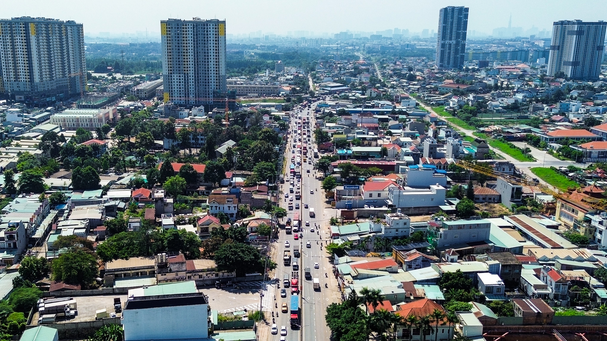 Khu vực bất động sản cực sôi động sau sáp nhập: Giá bằng một nửa, nguồn cung vượt xa TP.HCM cũ - Ảnh 4