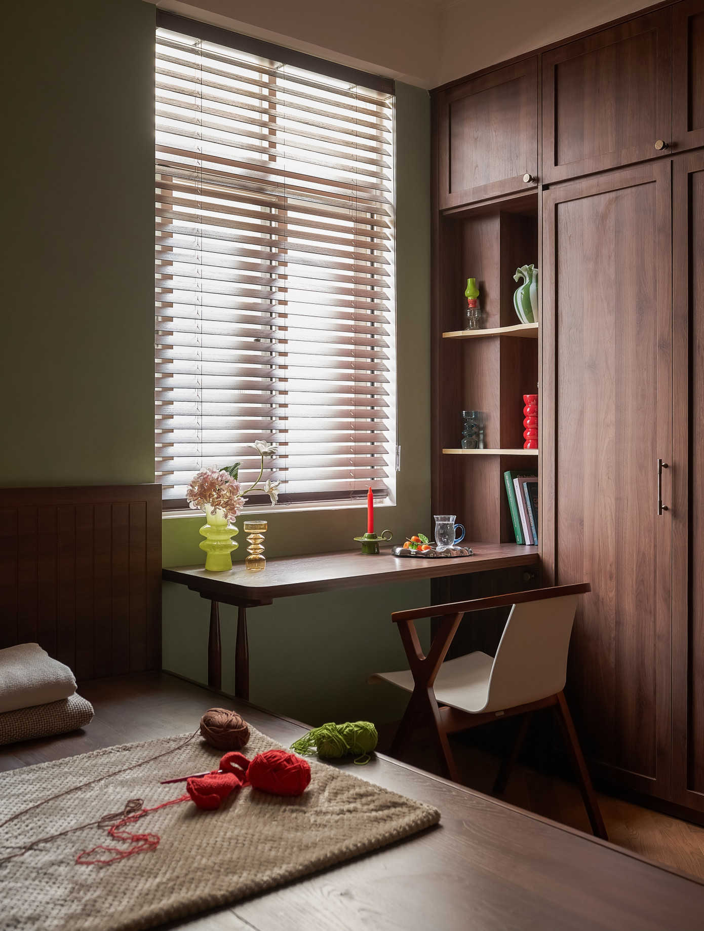 Căn hộ 130m2 được lấy cảm hứng từ những nếp gấp của gỗ - Ảnh 26