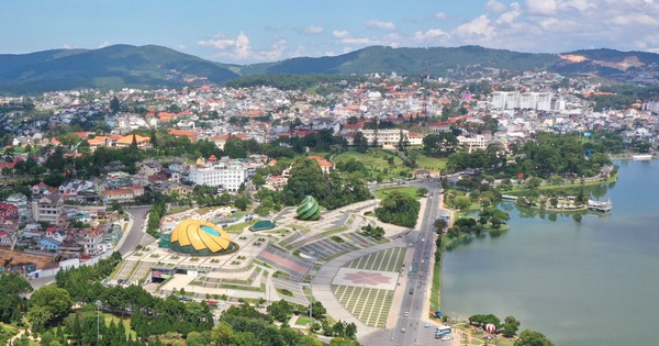 Sau khi Chủ tịch Tân Hoàng Minh Đỗ Anh Dũng đề xuất dự án 4.300 ha, Sun Group lên kế hoạch đầu tư hơn 10 dự án ở Lâm Đồng