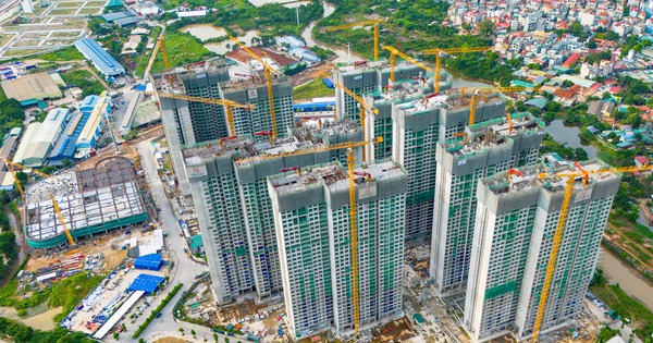 Giá chung cư Hà Nội, TP.HCM tăng mạnh, vượt xa tốc độ tăng thu nhập thực tế: VARS lo ngại làm tăng nguy cơ hình thành "bong bóng" giá