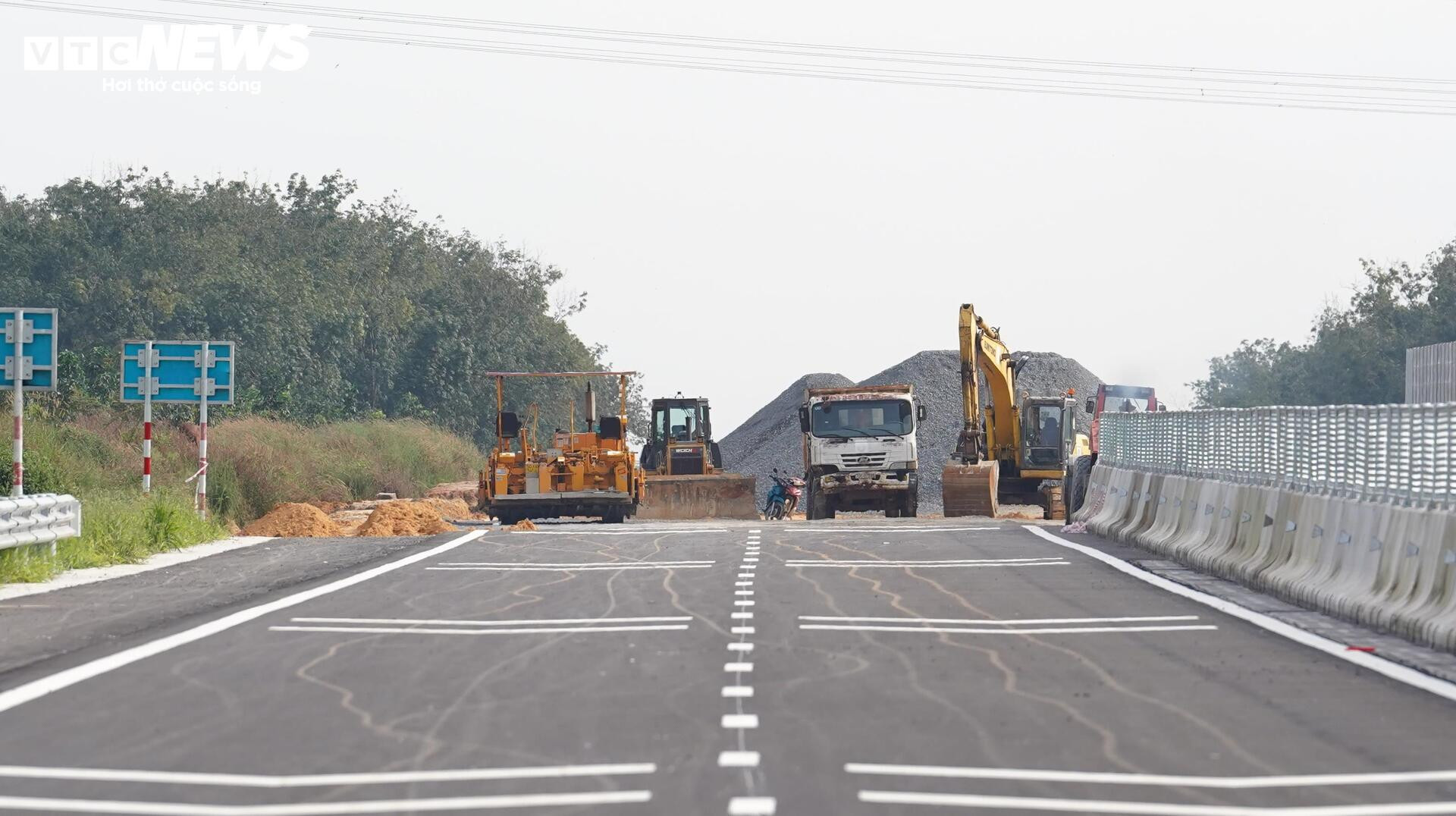Cận kề ngày thông xe, cao tốc Biên Hòa - Vũng Tàu qua Đồng Nai hiện ra sao? - Ảnh 13