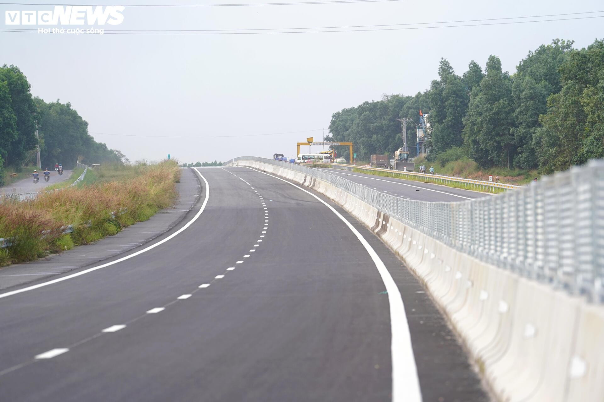 Cận kề ngày thông xe, cao tốc Biên Hòa - Vũng Tàu qua Đồng Nai hiện ra sao? - Ảnh 5