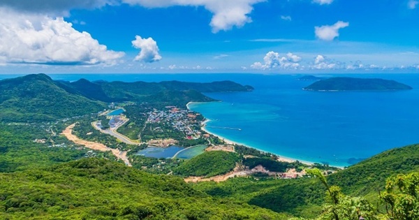 Côn Đảo hướng đến đô thị biển sinh thái, di sản và du lịch đẳng cấp quốc tế - Ảnh 1