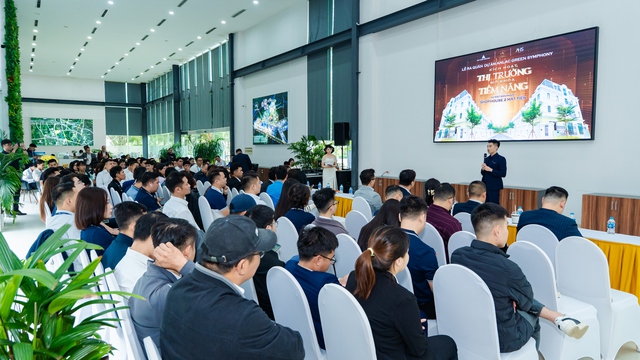 Ra mắt giỏ hàng shophouse 2 mặt tiền, Anlac Green Symphony thu hút nhà đầu tư - Ảnh 1