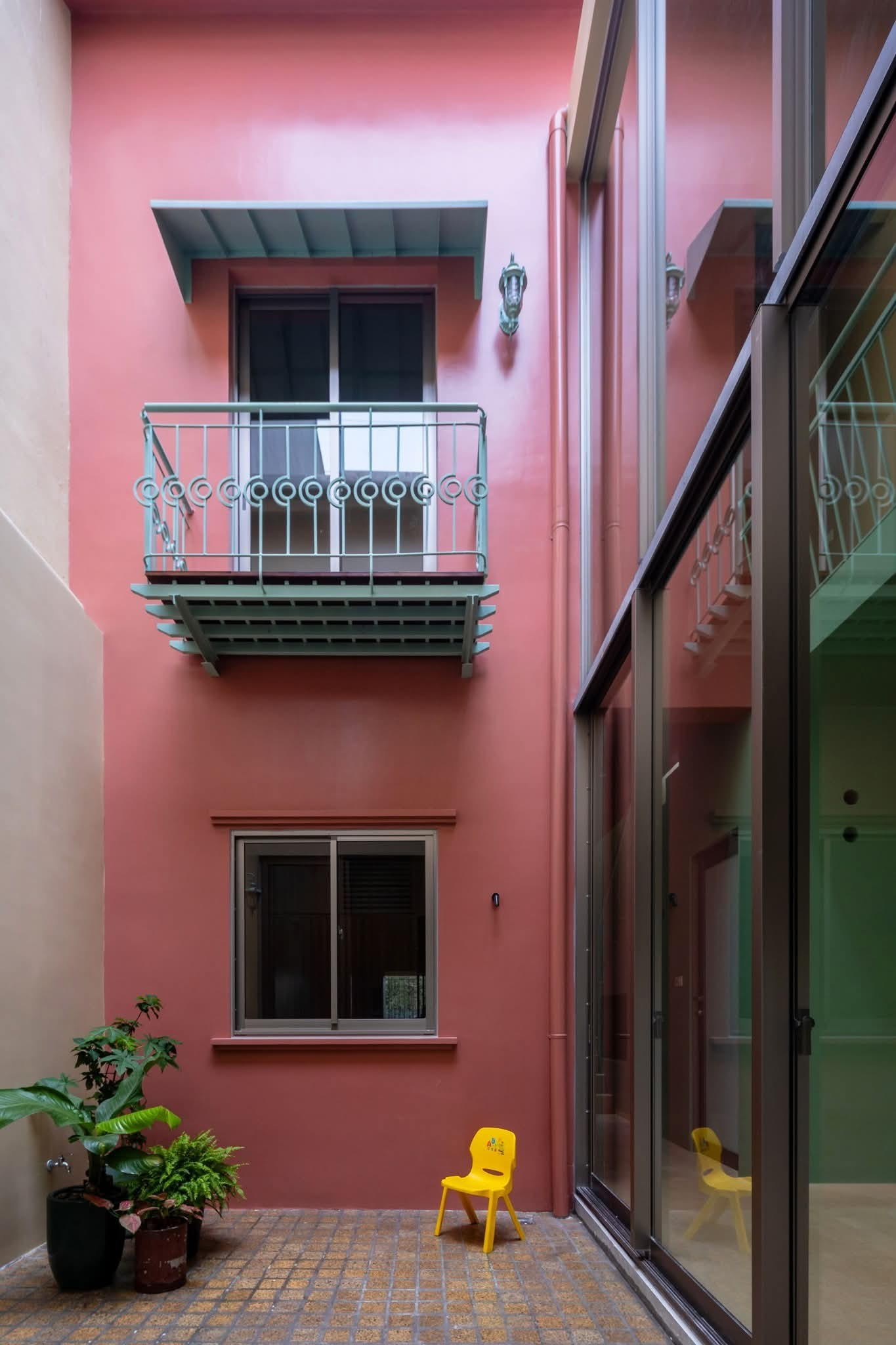 Không gian mới mang dáng dấp nhà xưa - Ảnh 2