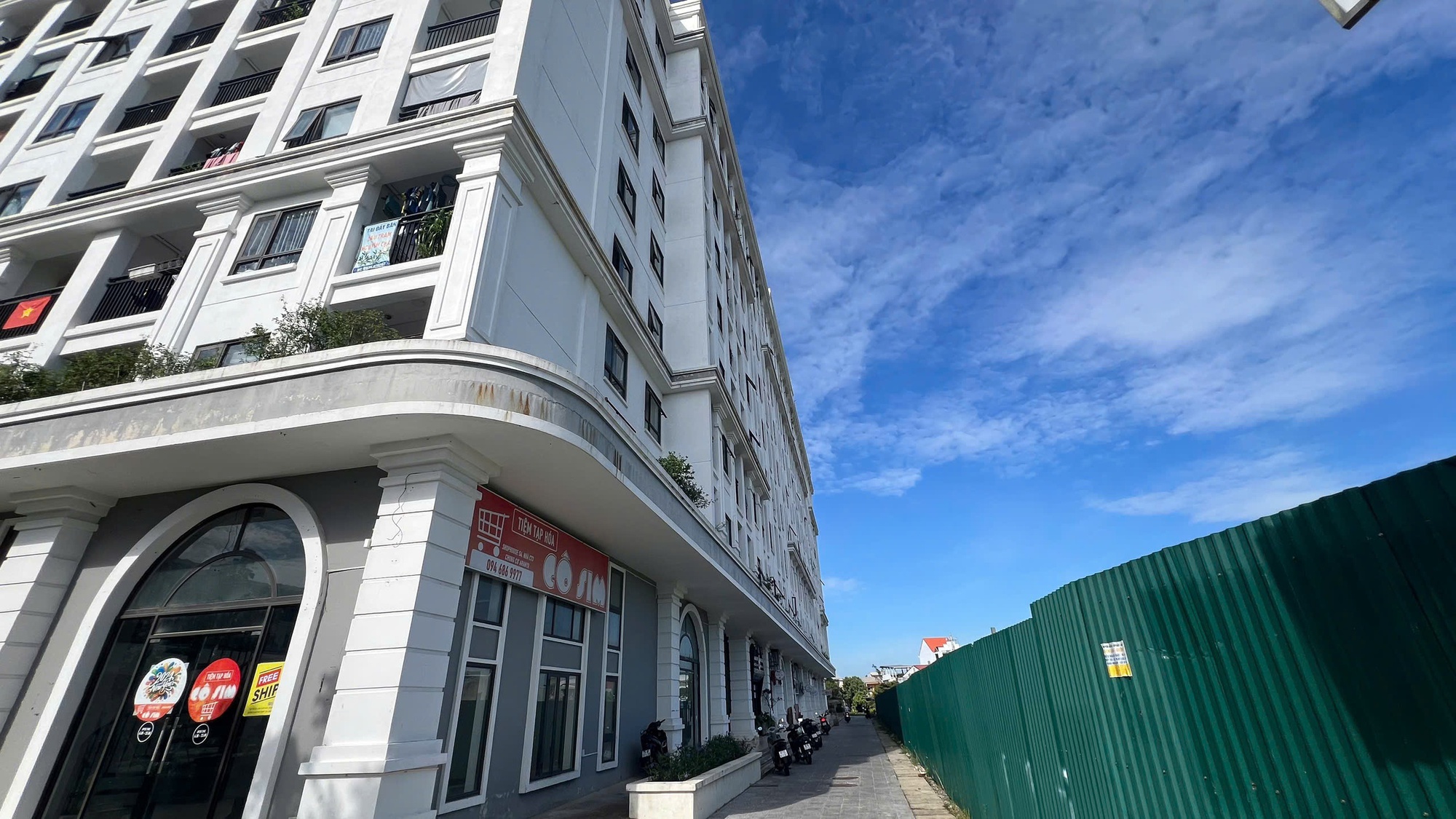 Sở Xây dựng TP Huế lên tiếng vụ chung cư nhà ở xã hội xây "lố" độ lùi - Ảnh 2