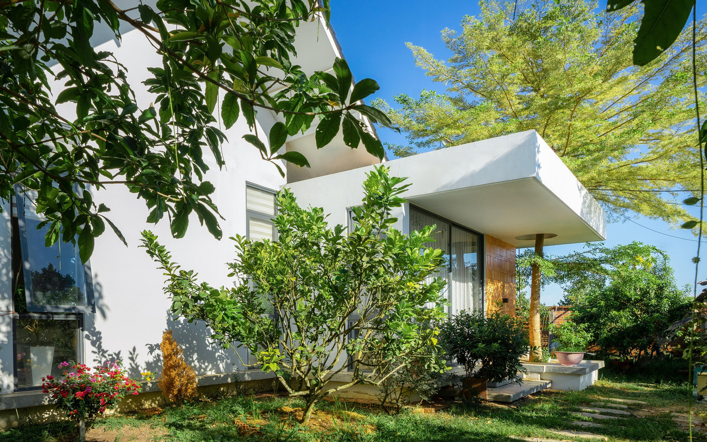 Nhà mái dốc 160m2 giữa cánh đồng lúa đẹp như tranh vẽ - Ảnh 7