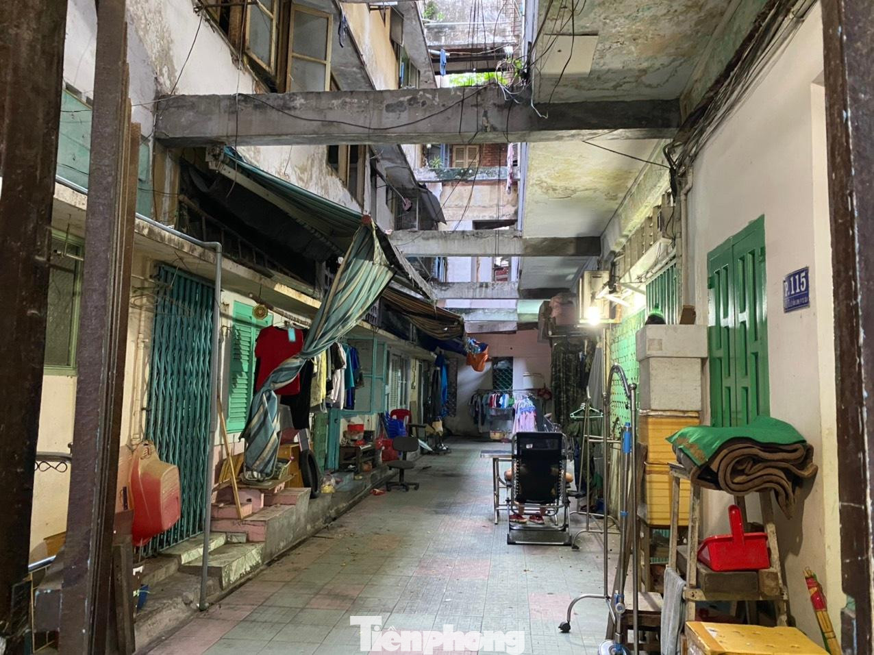 Chỉ đạo mới nhất của TPHCM về kiểm định chung cư cũ - Ảnh 1