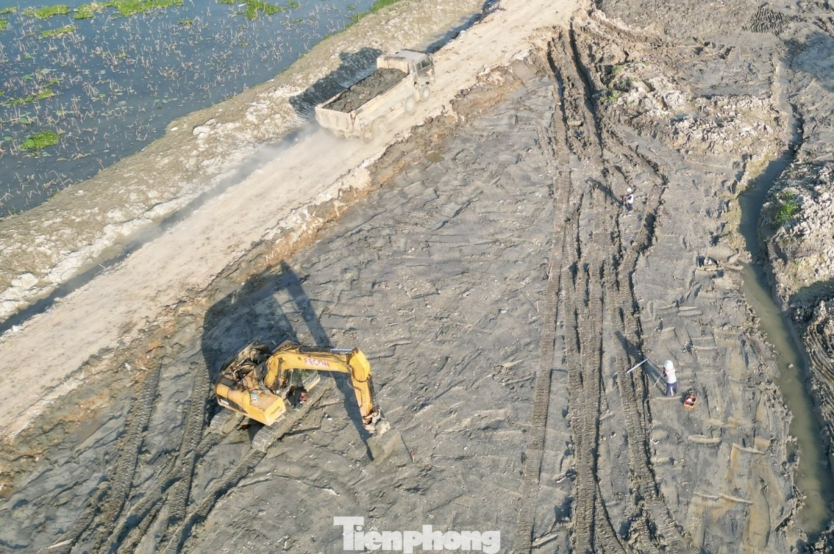 Hình hài khu depot tuyến metro Nam Thăng Long - Trần Hưng Đạo sau 1 tháng thi công - Ảnh 7