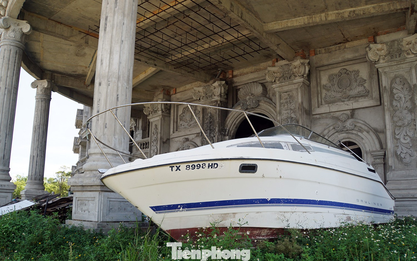 Sốt ruột hình ảnh khách sạn hạng sang 'đắp chiếu' ở Đồ Sơn - Ảnh 12