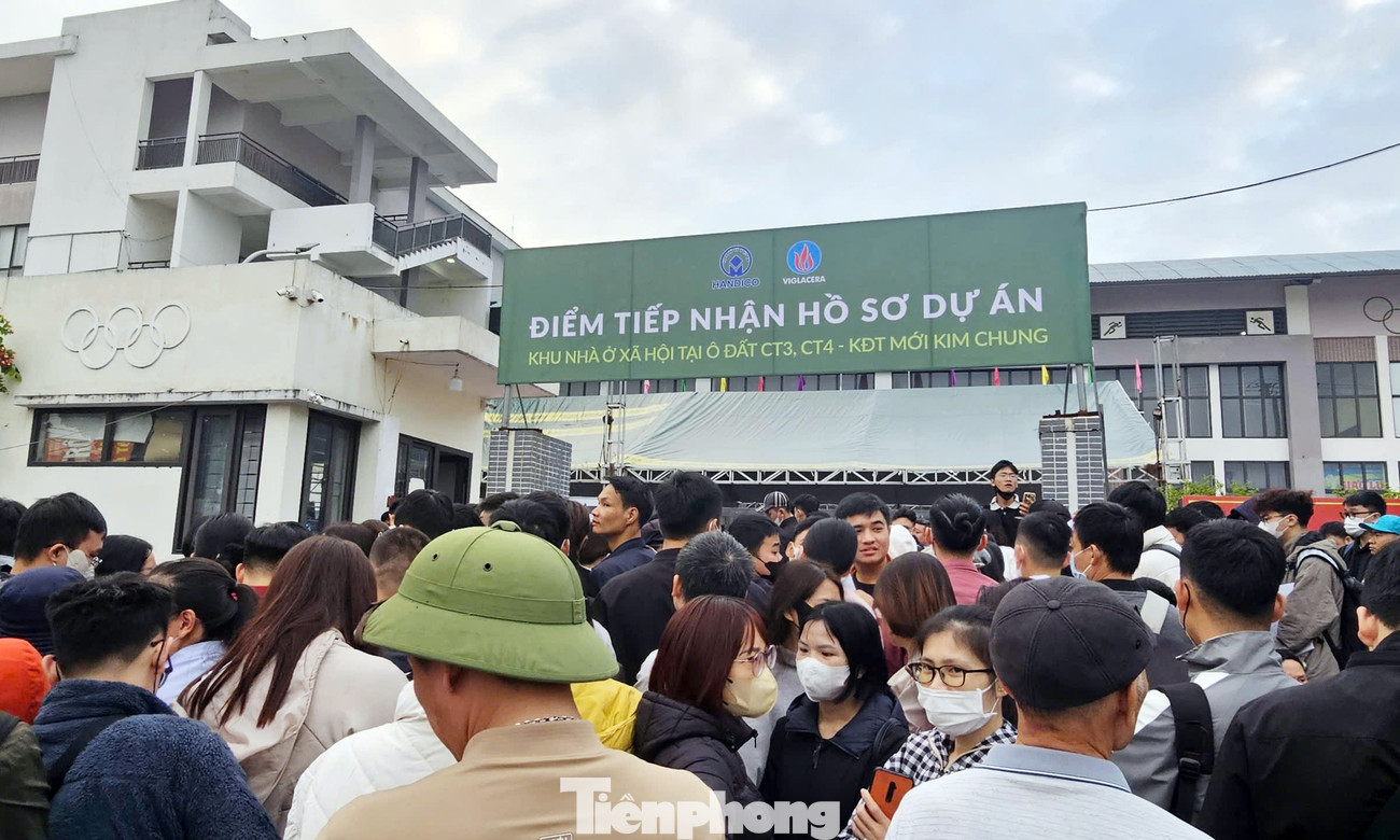 Nghìn người nộp hồ sơ tranh suất NƠXH, 'mua hụt' còn cơ hội ở những dự án nào? - Ảnh 3