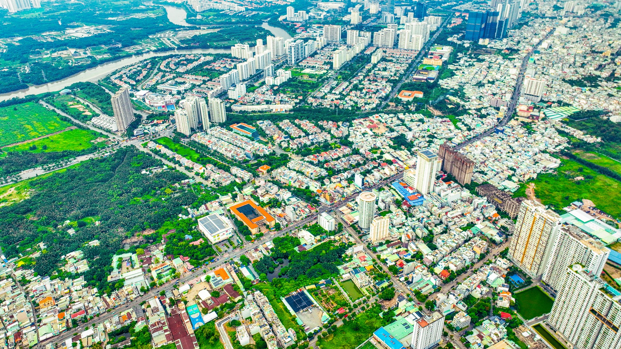 Điểm nóng chung cư TP.HCM gọi tên khu vực này, nơi có nhiều dự án của "ông lớn" Vinhomes, Masterise, Gamuda - Ảnh 1