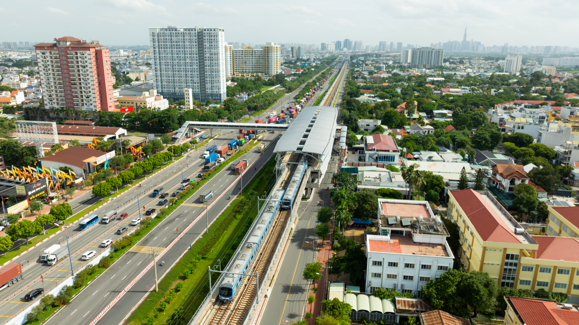 Khu vực vốn là trung tâm của trung tâm, tương lai sẽ là giao điểm của 5 tuyến metro và đường sắt cao tốc ở TP.HCM - Ảnh 3