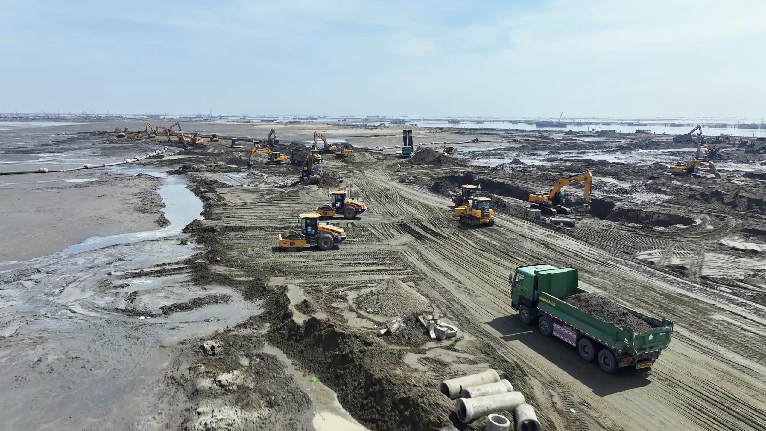 Cảnh đối lập của 2 dự án có tiền sử dụng đất lớn nhất TP.HCM: Vinhomes đóng 27.000 tỷ và triển khai thần tốc, Lotte chưa thi công - Ảnh 5