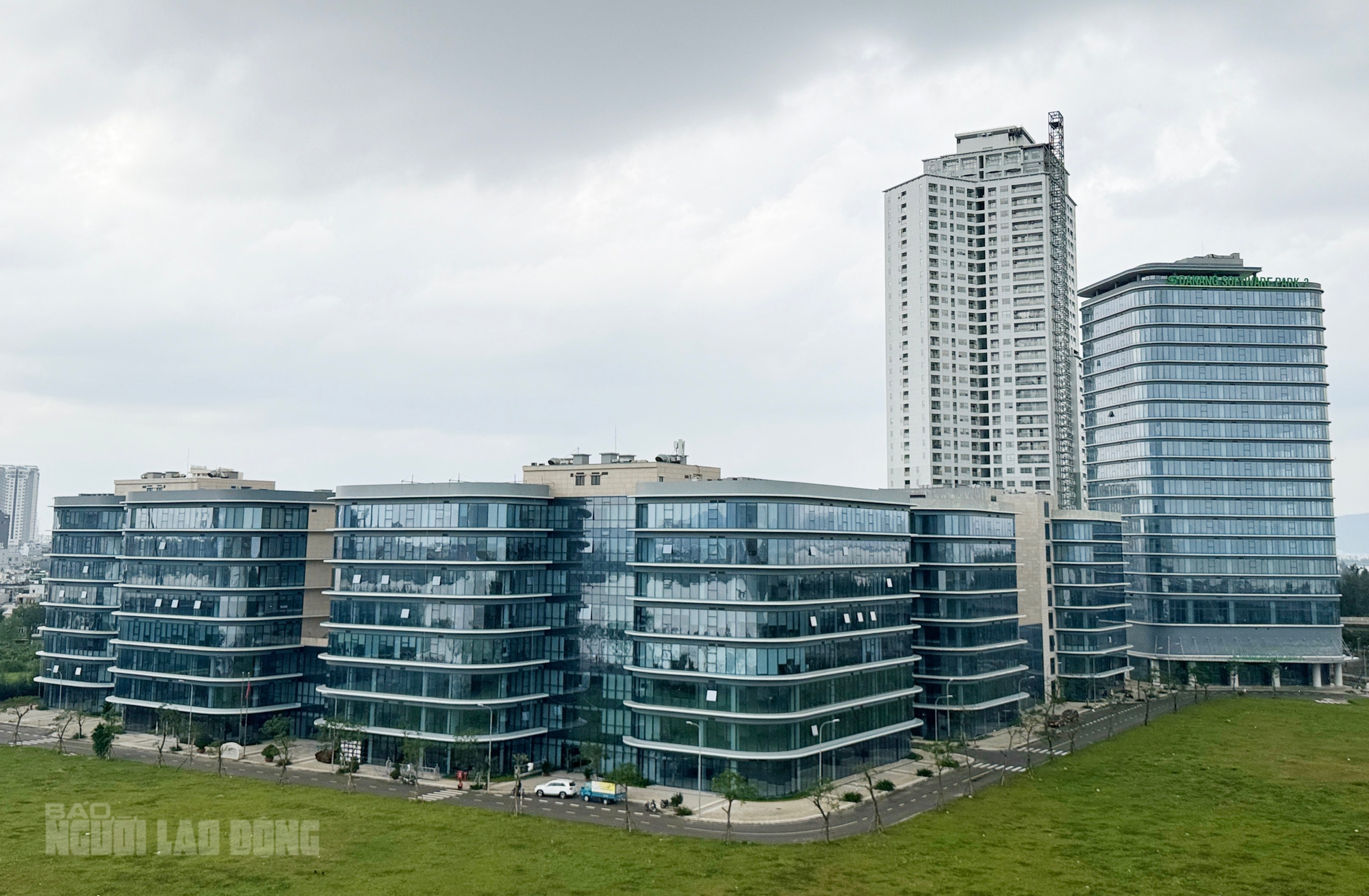 Cận cảnh trụ sở đầu tiên của Trung tâm tài chính quốc tế Việt Nam tại Đà Nẵng - Ảnh 4