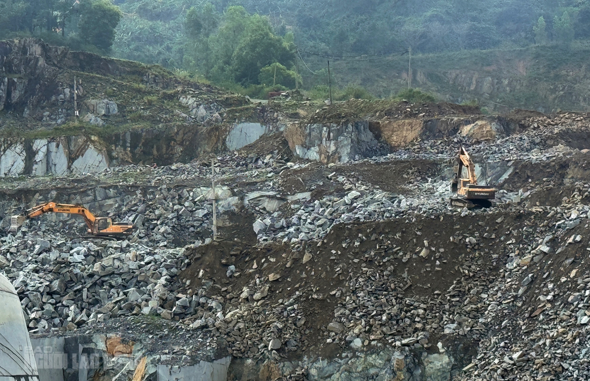 Cận cảnh thi công tượng Phật khổng lồ ở Đà Nẵng, gần 10 năm chưa hoàn thành - Ảnh 5