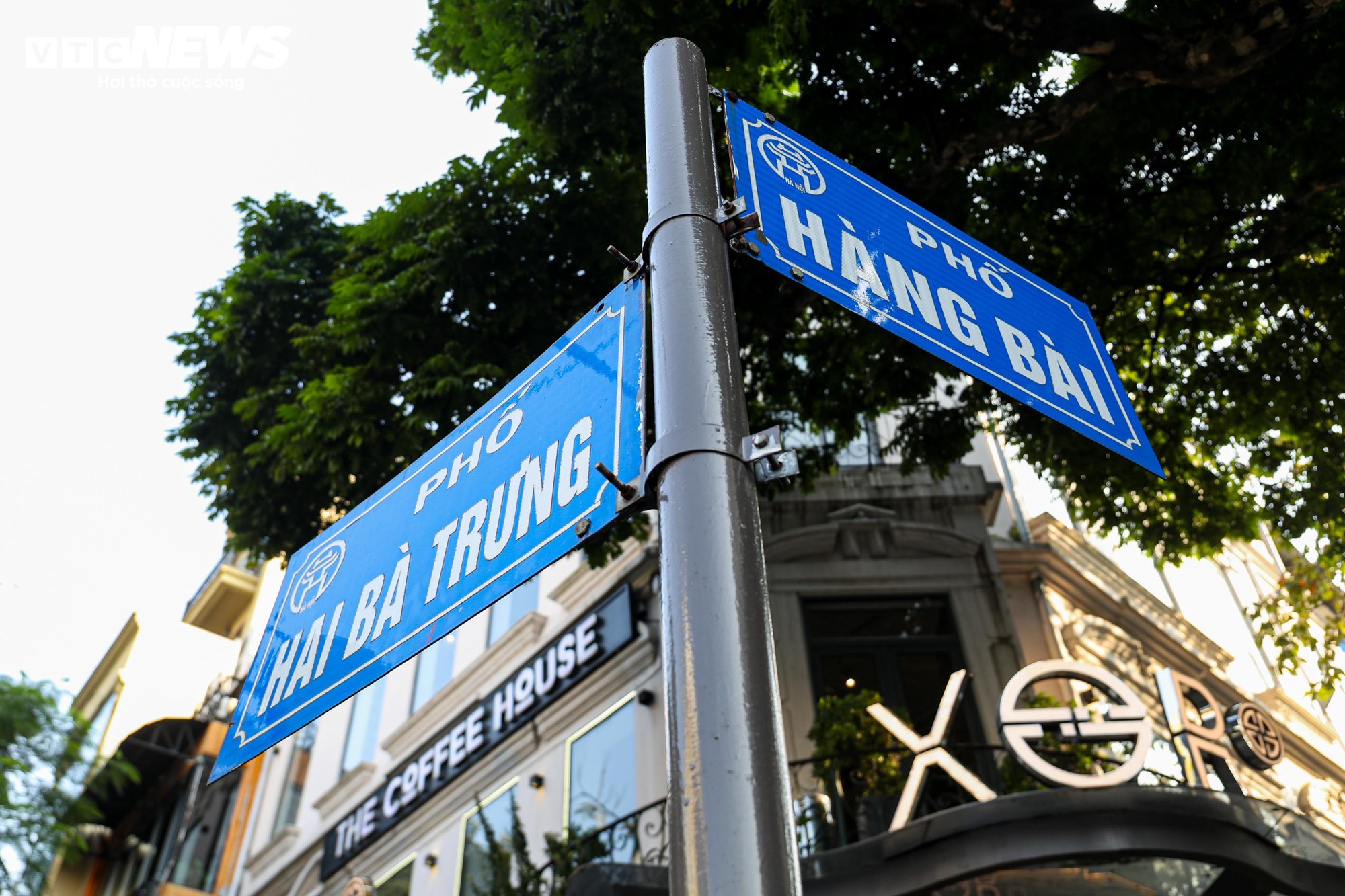 Toàn cảnh phường nhỏ nhất Hà Nội có 6 nhà hát, 3 bảo tàng, 3 trường đại học - Ảnh 3