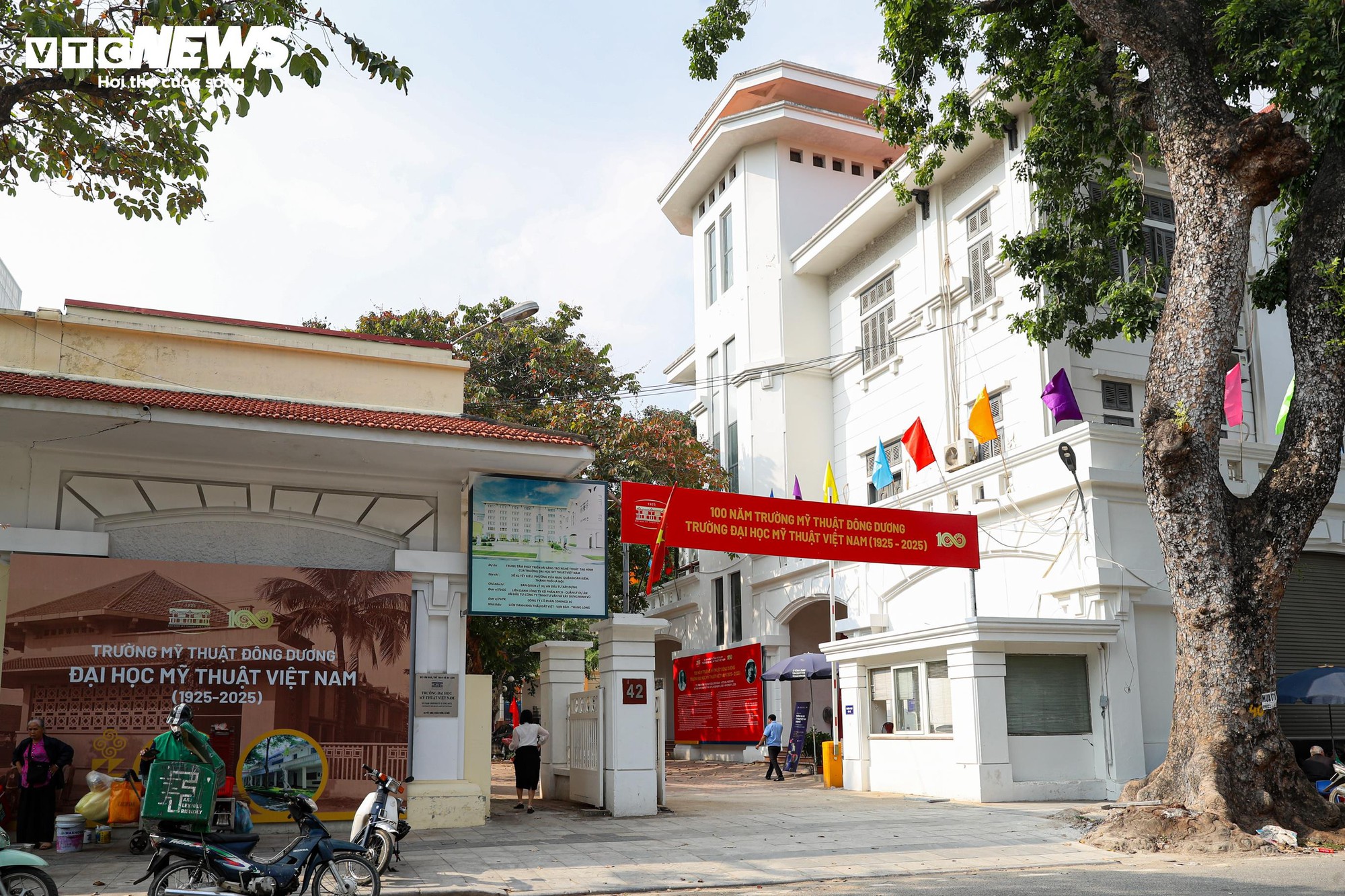 Toàn cảnh phường nhỏ nhất Hà Nội có 6 nhà hát, 3 bảo tàng, 3 trường đại học - Ảnh 21