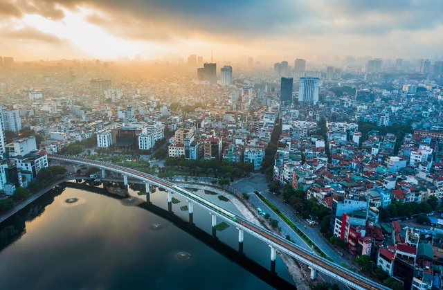 Quy hoạch sông Hồng mở lối để Hà Nội phát triển một trung tâm mới - Ảnh 1