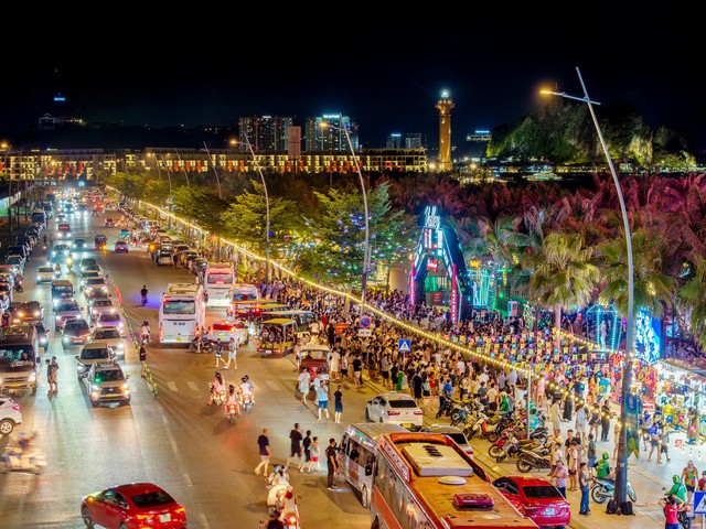 Bãi Cháy, Quảng Ninh: Từ thủ phủ du lịch đến tâm điểm đầu tư miền Bắc - Ảnh 2