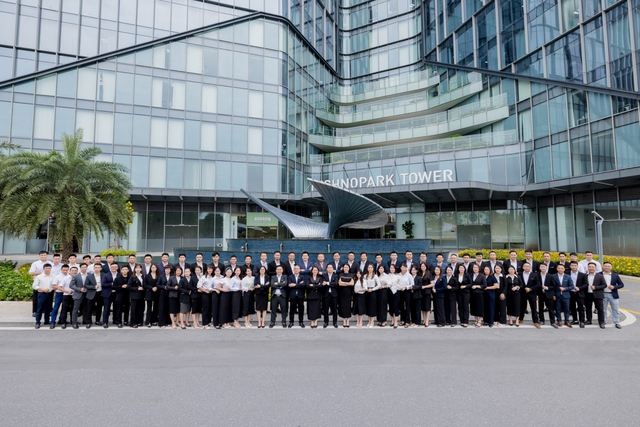 QueenLand Group được vinh danh Top 10 Nơi làm việc tốt nhất Việt Nam 2025 - Ảnh 2