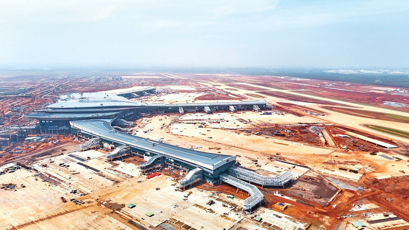 Siêu dự án 16 tỷ USD của Việt Nam sắp tới ngày trọng đại: Mạng lưới kết nối "khủng" hơn 390km đường vành đai, cao tốc cùng 3 tuyến metro dần hình thành - Ảnh 1