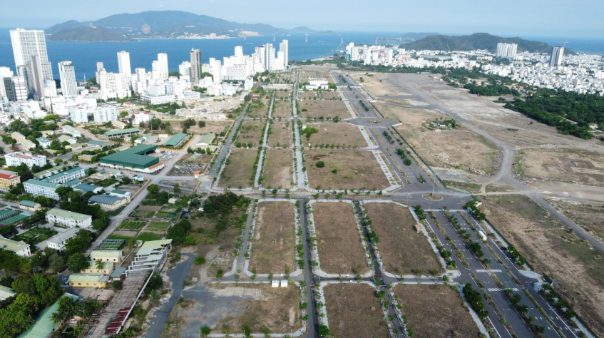 Hai cựu Thiếu tướng sắp hầu tòa trong vụ Tập đoàn Phúc Sơn bán đất sân bay Nha Trang - Ảnh 2