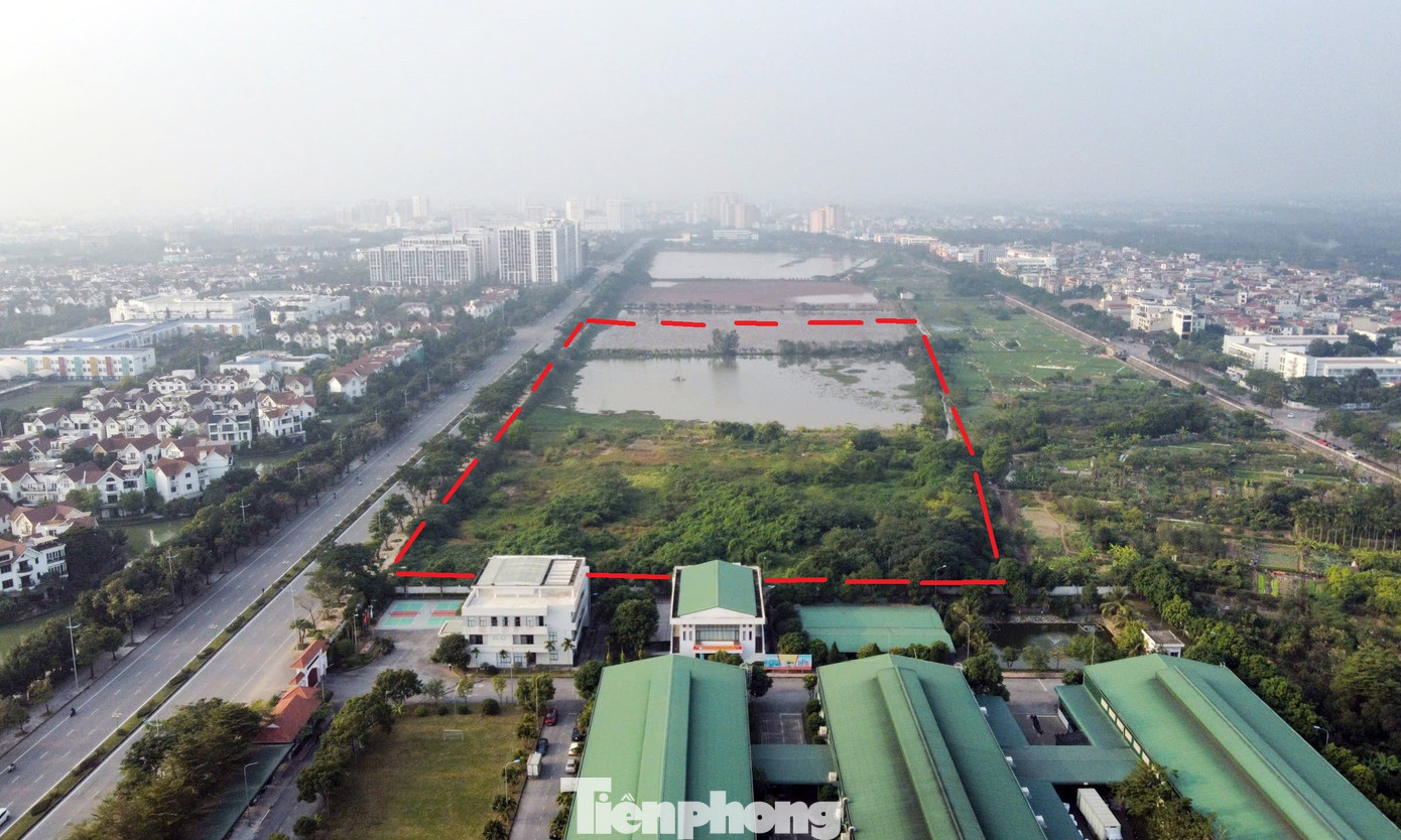 Cận cảnh khu đất xây 12 toà nhà ở xã hội ngay sát khu 'nhà giàu' Hà Nội - Ảnh 1