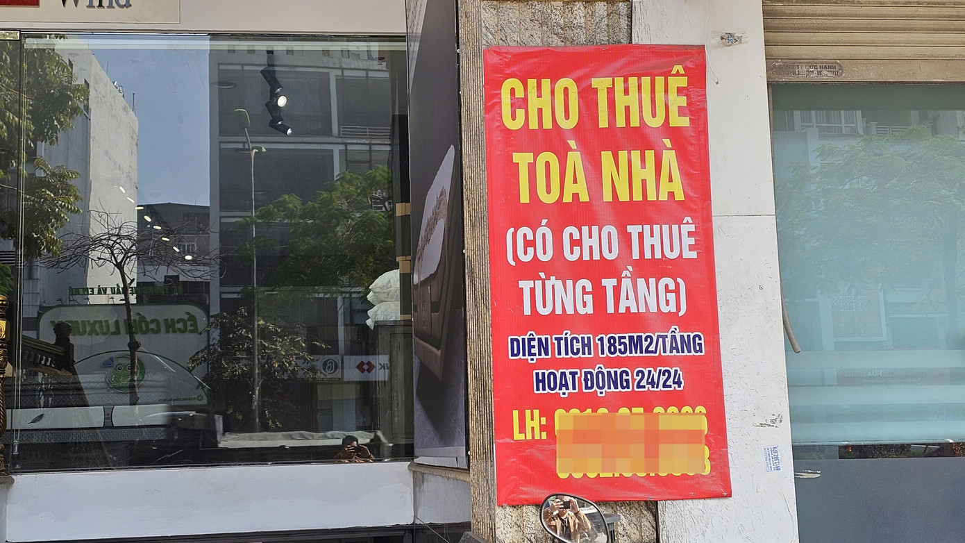 Cảnh nhà mặt phố cho thuê tại 'đất vàng' Hà Nội ế khách dịp cuối năm - Ảnh 6