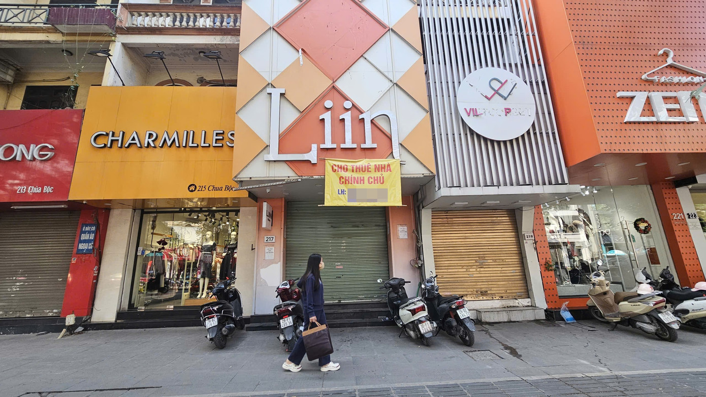 Cảnh nhà mặt phố cho thuê tại 'đất vàng' Hà Nội ế khách dịp cuối năm - Ảnh 1