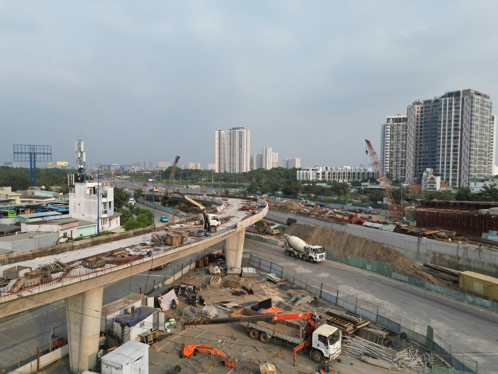 Hình ảnh công trường nút giao An Phú những ngày cuối năm - Ảnh 5