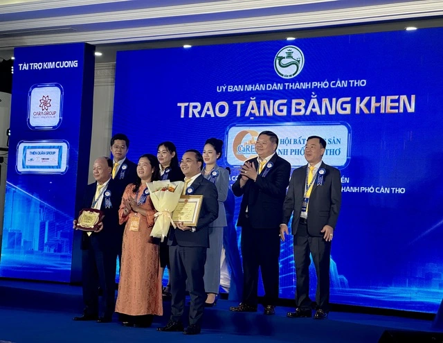 TP.Cần Thơ: Nhiều giao dịch bất động sản giá trị cao - Ảnh 1