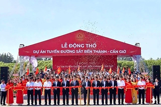Vịnh Tiên đón đầu làn sóng ‘di cư xanh’ khi đô thị biển kết hợp TOD - Ảnh 2