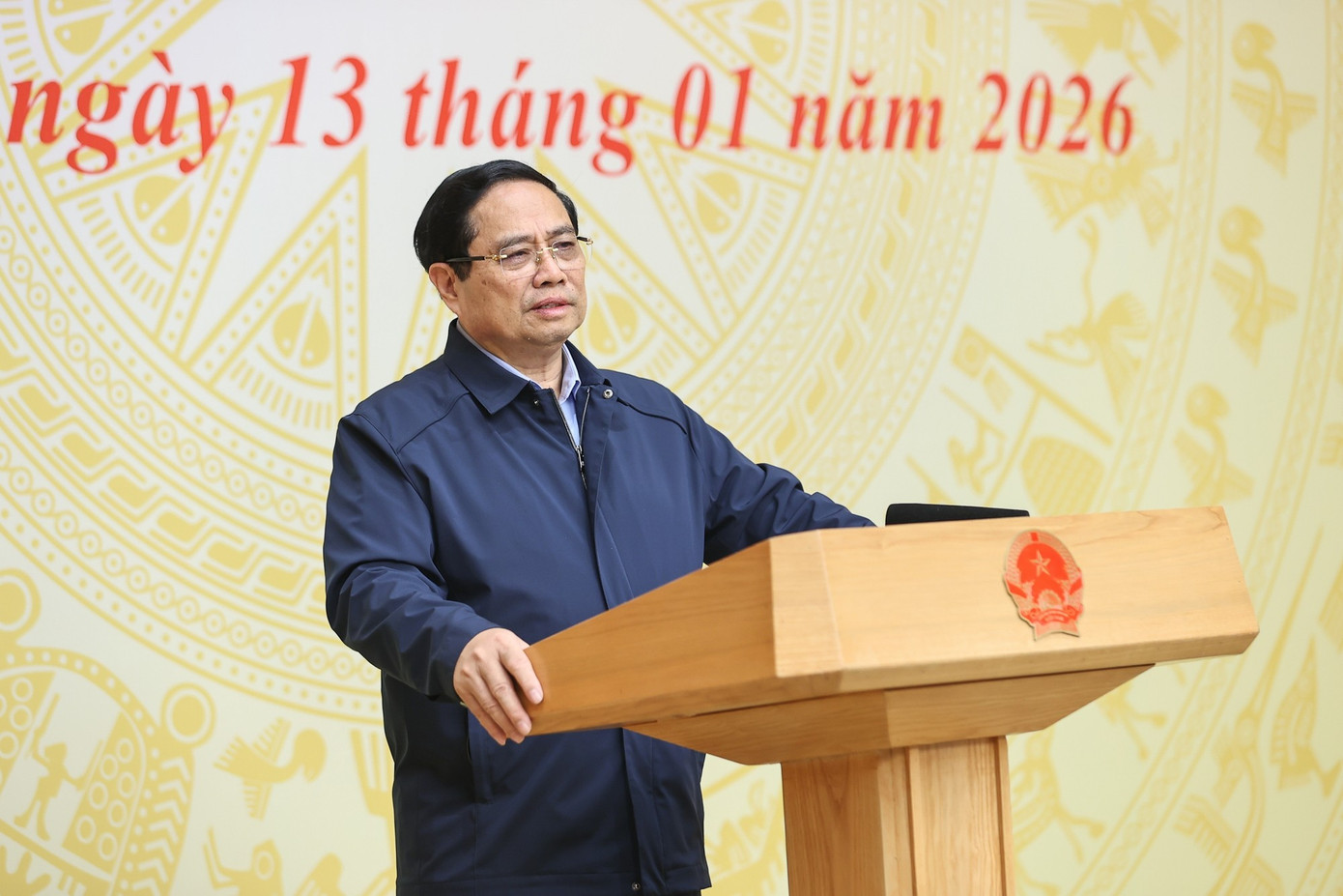 Thủ tướng: Giảm giá nhà ở thương mại, chung cư xuống mức hợp lý - Ảnh 1