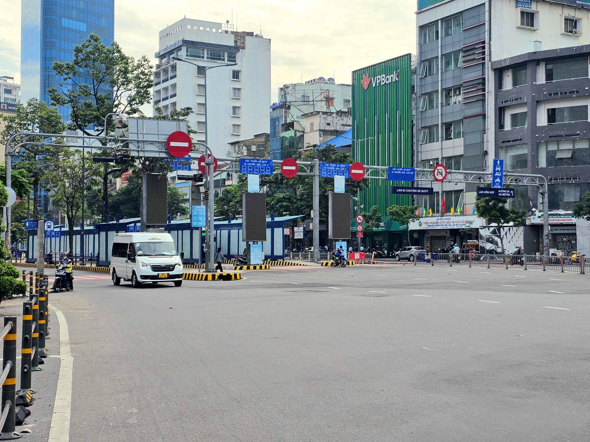 Toàn cảnh tuyến metro nối trung tâm cũ và trung tâm mới, được Bí thư TP.HCM yêu cầu ưu tiên làm trước 2030 - Ảnh 4