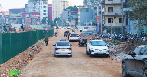Thông tuyến đường Vành đai 1 đoạn Hoàng Cầu - Voi Phục