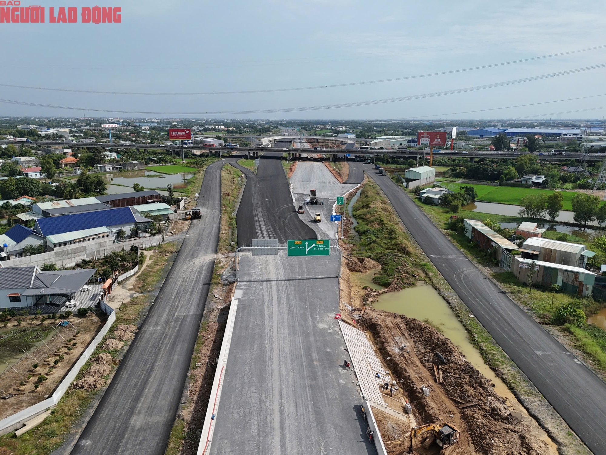 Hình hài “siêu nút giao” tại 3 tuyến cao tốc trọng điểm phía Nam - Ảnh 2