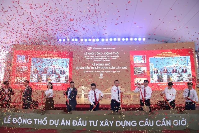 Hàng triệu người dân TP HCM vừa chứng kiến kỷ lục 240.000 tỷ, có 3 "đại gia" đảm nhận trọng trách lớn - Ảnh 8