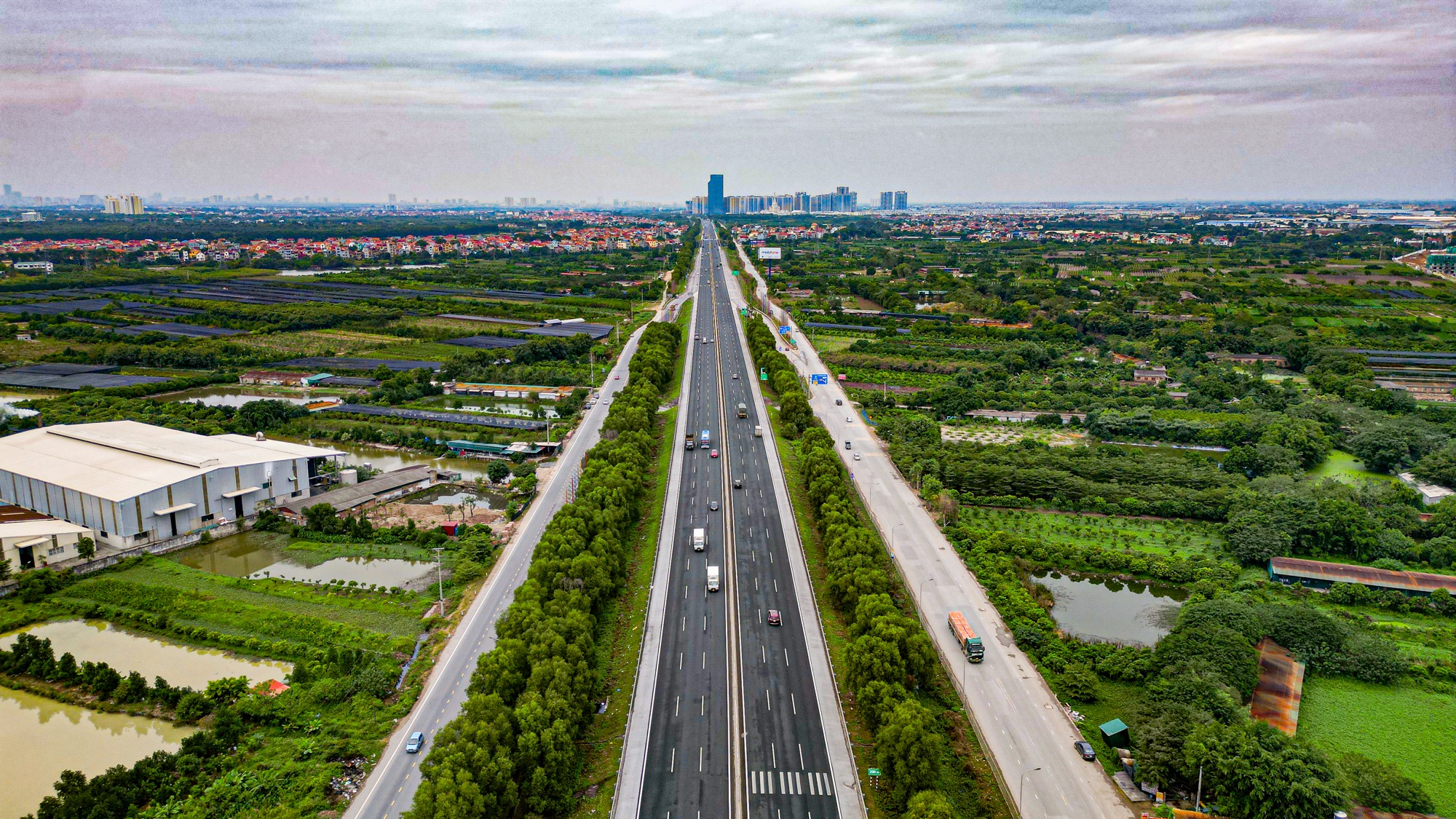 Điểm nóng bất động sản hút loạt "đại gia" địa ốc Vingroup, Ecopark, Kinh Bắc... đổ về sắp có thêm khu đô thị gần 8.000 tỷ đồng - Ảnh 1