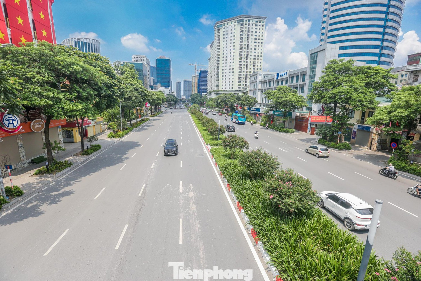 Hà Nội thu hồi dự án tổ hợp nhà cao tầng 'treo' hơn thập kỷ trên đất vàng - Ảnh 1