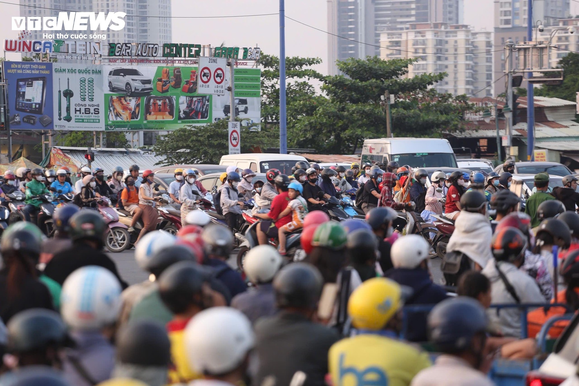 Hầm chui cuối cùng tại nút giao hiện đại nhất TP.HCM trước ngày thông xe - Ảnh 8