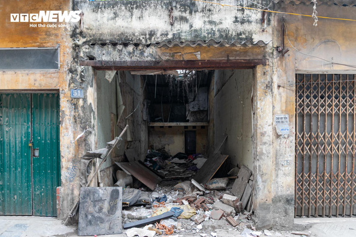 Người Hà Nội tất bật dọn nhà, bàn giao mặt bằng phục vụ thi công Vành đai 2,5 - Ảnh 3