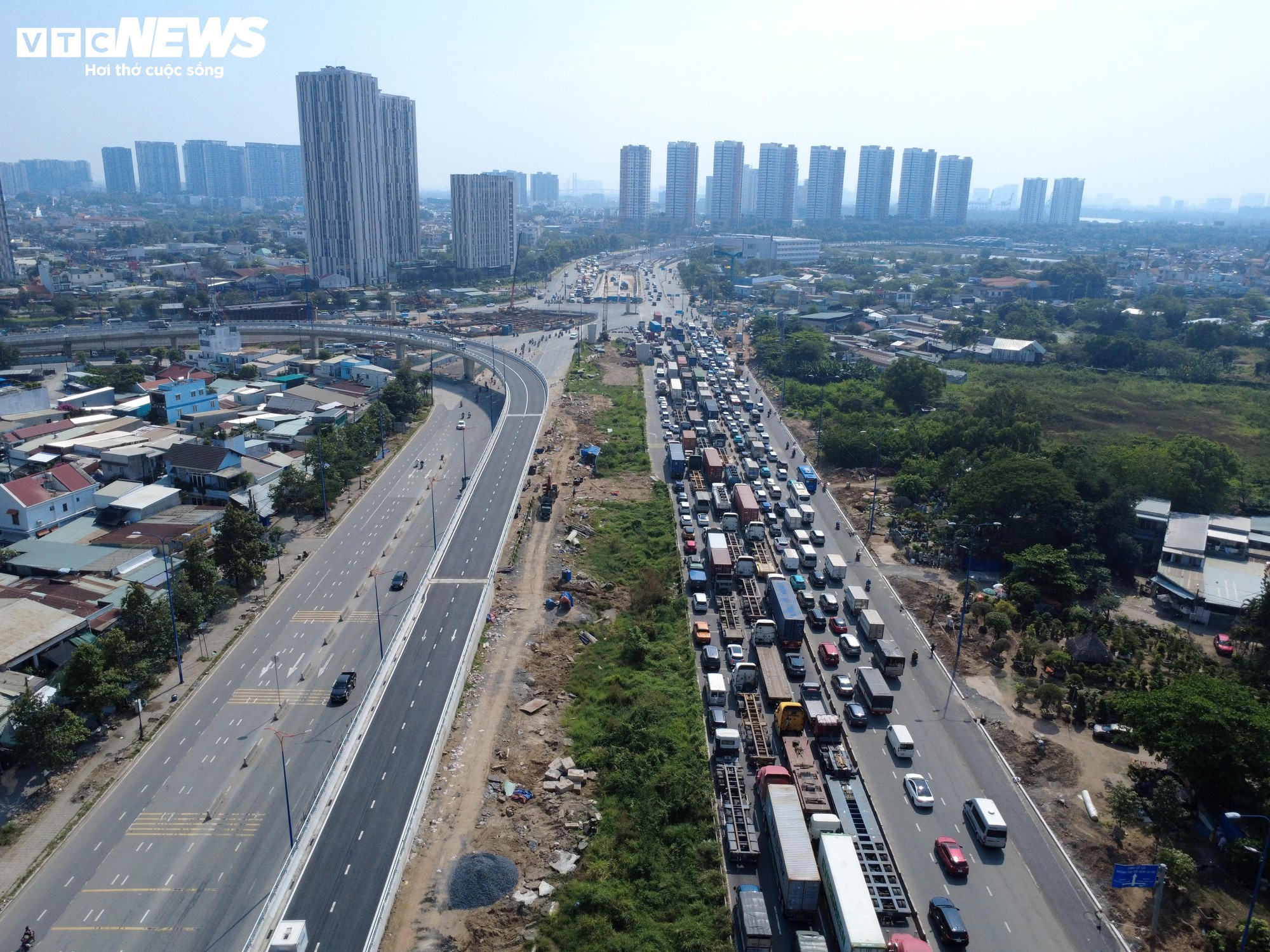 Hầm chui cuối cùng tại nút giao hiện đại nhất TP.HCM trước ngày thông xe - Ảnh 11