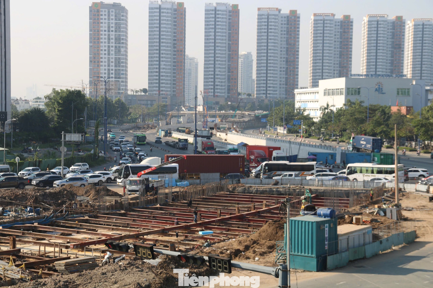 Thi công xuyên Tết tại các dự án trọng điểm TPHCM - Ảnh 5