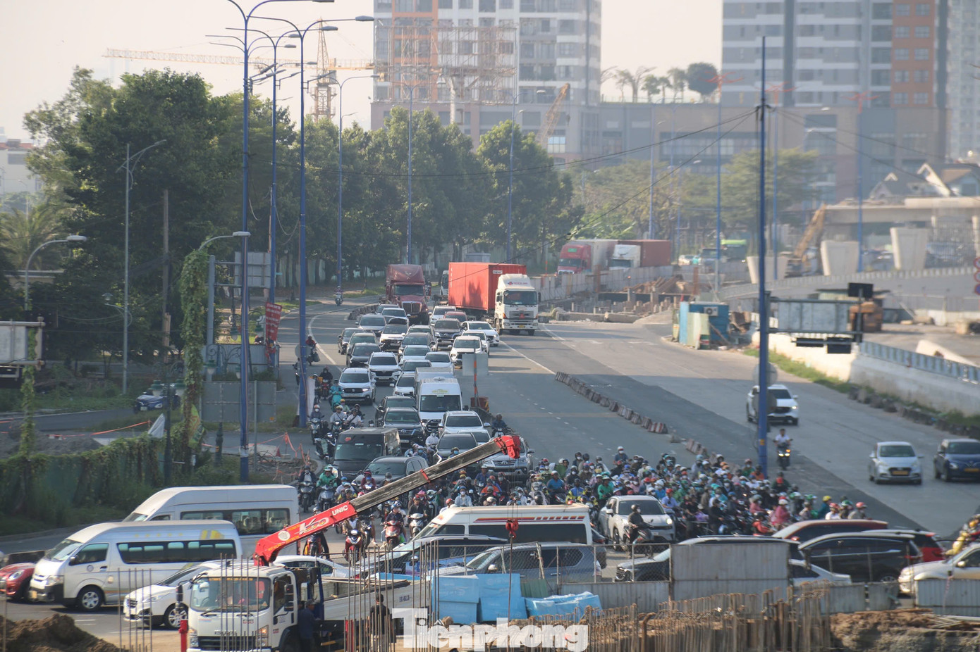 Thi công xuyên Tết tại các dự án trọng điểm TPHCM - Ảnh 4